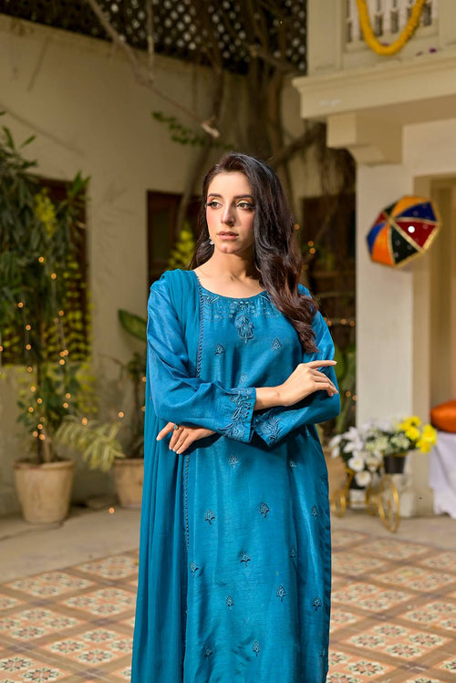 Azure Elegance Formal Silk Ensemble detail