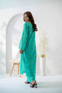 Zeenah Lawn