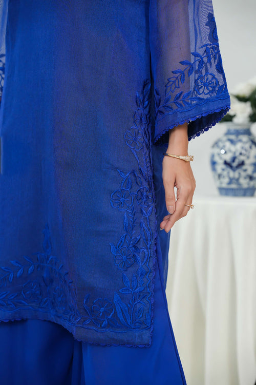 Royal Azure Aura detail