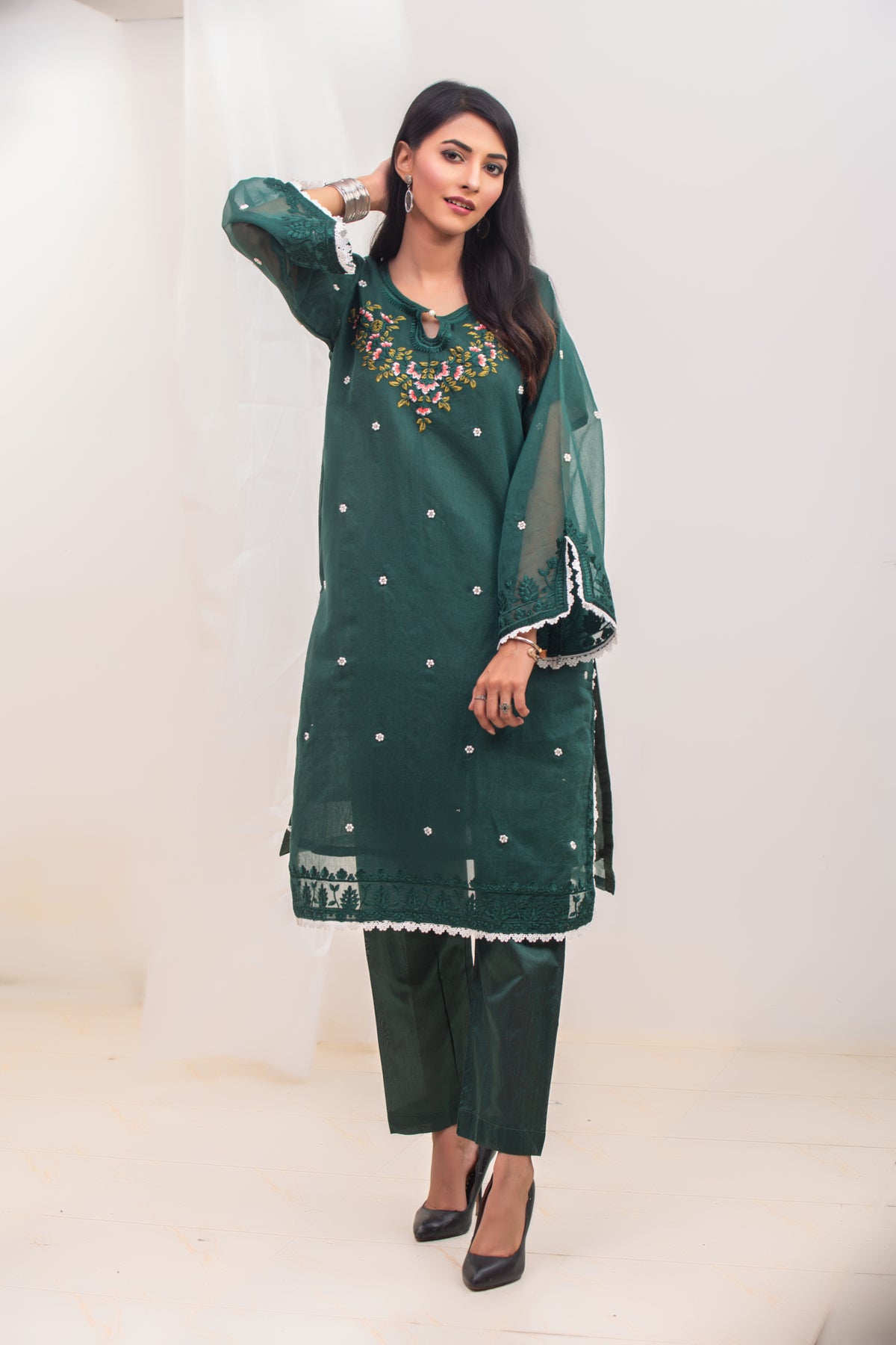 Elite Rich Emerald Embroidered outfit