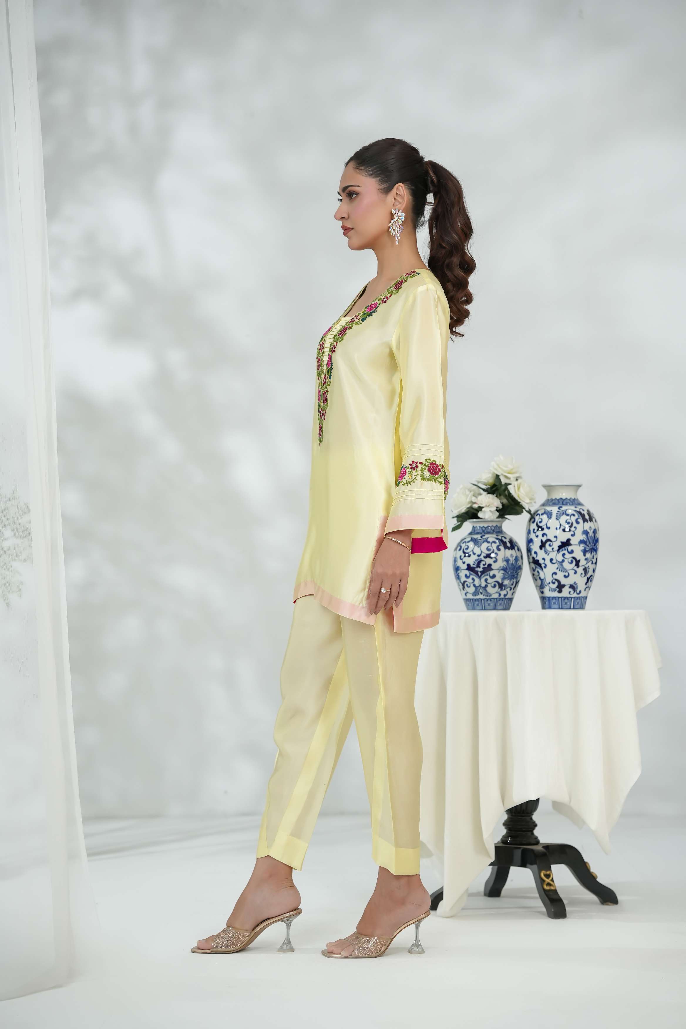 Lemon blossom Silk Ensemble